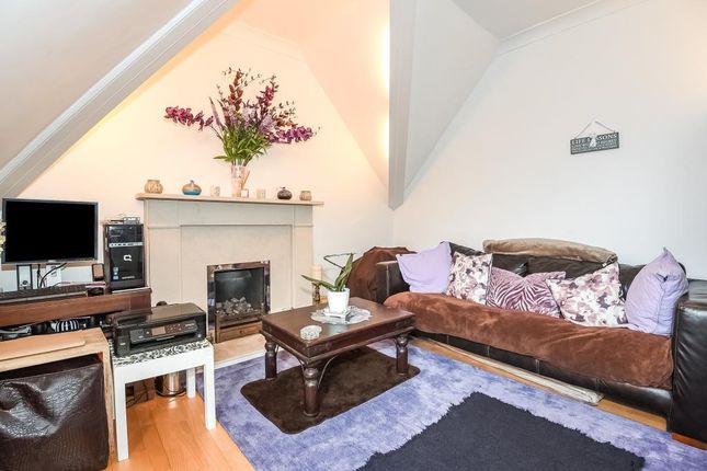 Flat to rent in Daleham Gardens, Hampstead