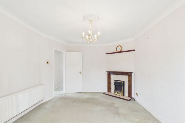 58 Monks Haven, Stanford-Le-Hope photo 2