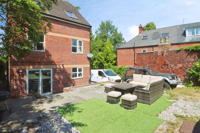 3, Upper Albert Road, South Yorkshire photo 4