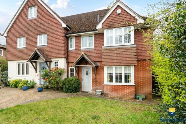 3-bed semi-detached on New Road, Guildford, £450,000