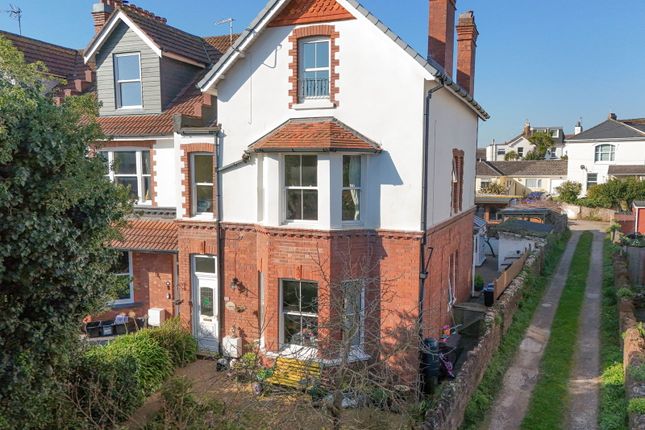 6-bed house on 20, Osney Crescent, Paignton, £450,000