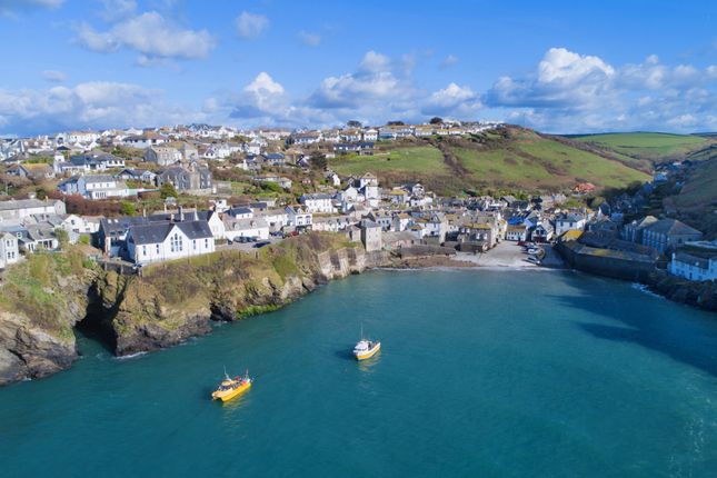 Flat for sale in Fore Street, Port Isaac PL29