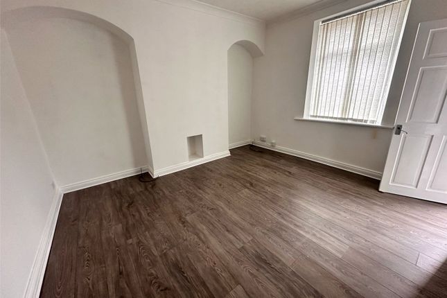 18, Sycamore Terrace, Stanley photo 3