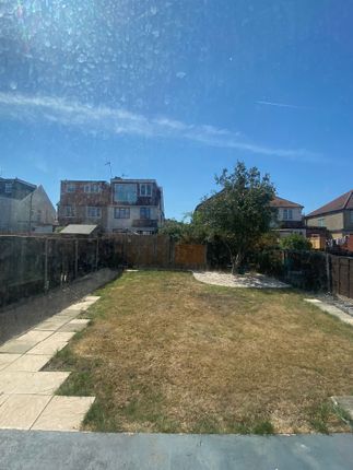 Terraced house to rent in Fleetwood Road, Willesden Green