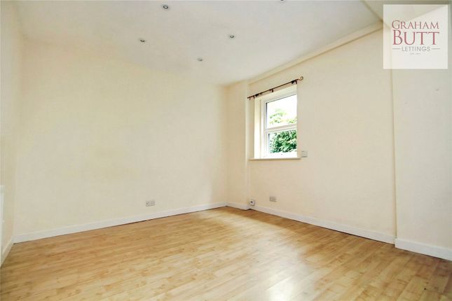 Flat 2, 31, South Terrace, Littlehampton photo 5