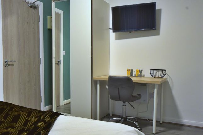 Room 1, 165, Albert Road, Middlesbrough photo 3