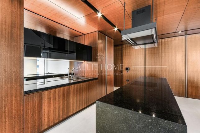 Thumbnail Flat for sale in Park Drive, London