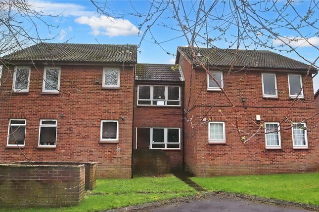 Thumbnail Flat for sale in Grange Fields Way, Leeds, West Yorkshire