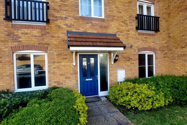 Thumbnail Flat for sale in Cottongrass Road, Didcot