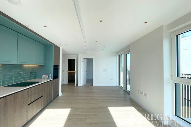 41, 9, Woodall Way, London photo 3