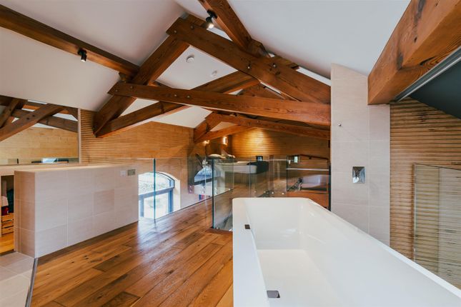 Bedroom 1 - Stanage Barn