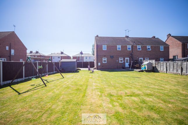 42, Storth Lane, Sheffield photo 2