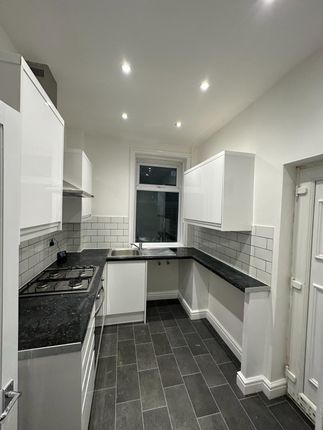 Thumbnail Terraced house to rent in Young Street, Blackburn