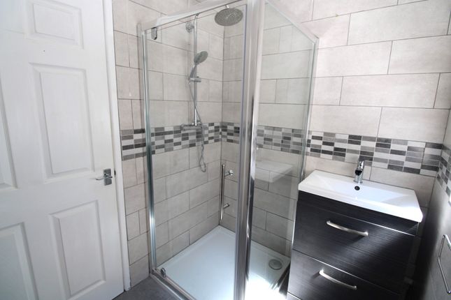 15, Heol-y-groes, Bridgend photo 4