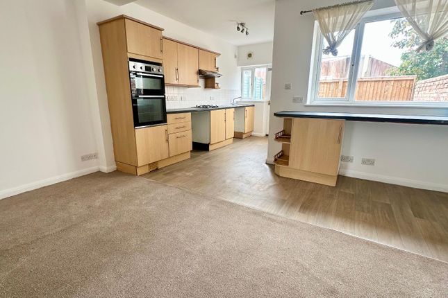 322, Waterloo Road, Blackpool photo 3