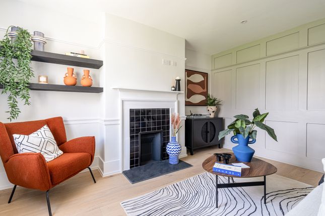 Thumbnail Terraced house for sale in Alms Gate, London