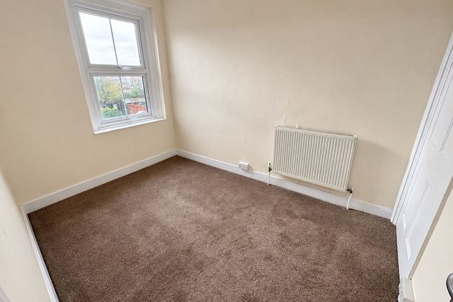 42 Malvern Road, Hornchurch photo 5