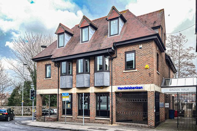 Office to let in Crown Walk, Jewry Street, Winchester