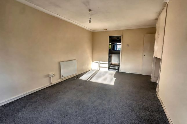 Downs Road, Luton photo 5