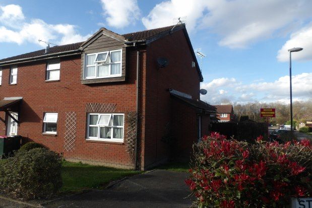 Thumbnail Property to rent in St. Aubin Close, Crawley