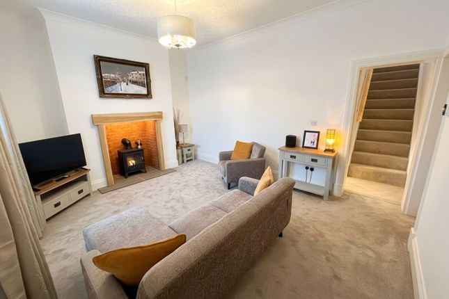 540 Manchester Road, Manchester photo 3