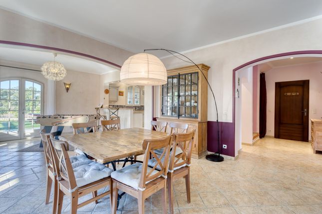 Property for sale in Cogolin, Var, Provence-Alpes-Côte D'azur, France
