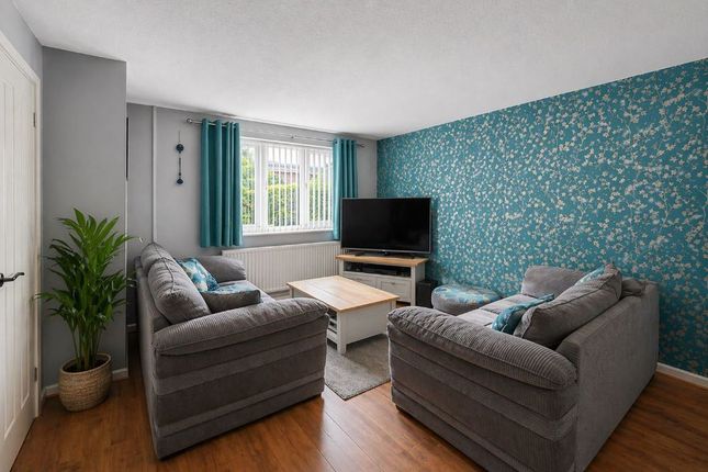115, Waltwood Park Drive, Newport photo 3