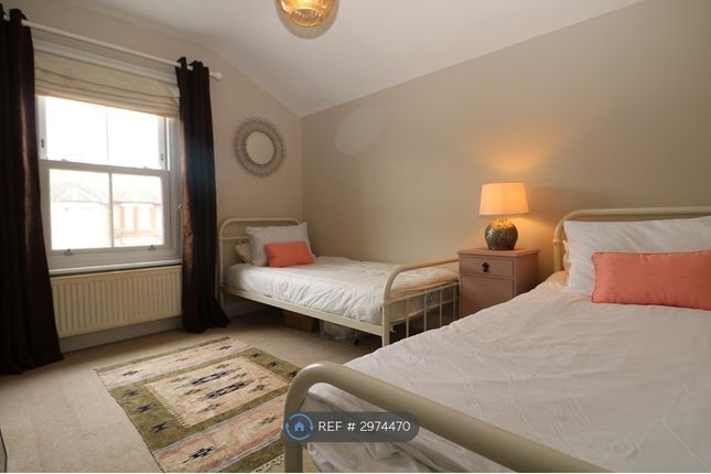 York St, Broadstairs photo 5