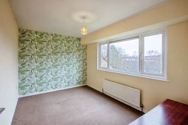 25, Barnabas Walk, Barnsley photo 4