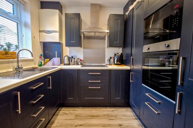 6, Ankerdine Crescent, Shooters Hill photo 2
