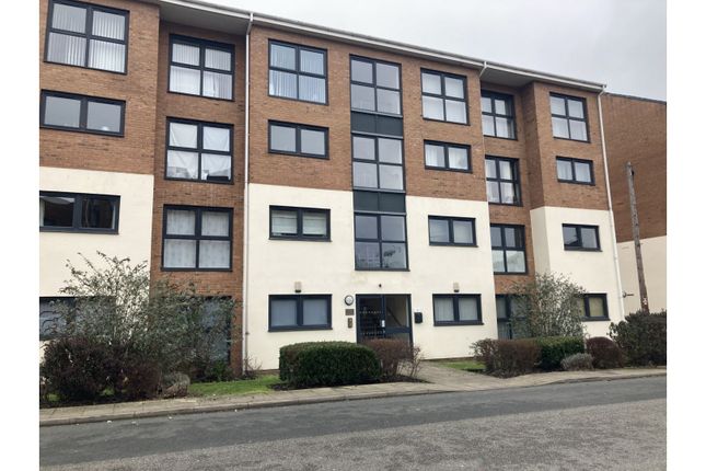 Thumbnail Flat to rent in Lowbridge Court, Liverpool