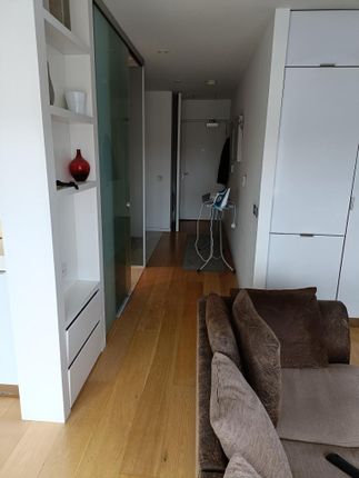 Studio for sale in Ontario Tower, Canary Wharf, London