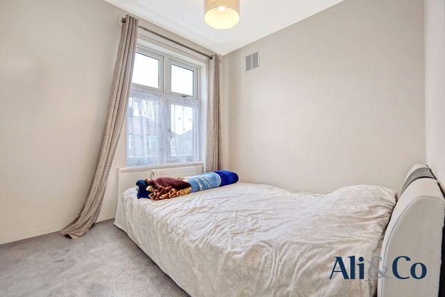 Semi-detached house for sale in Nutberry Avenue, Grays