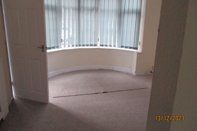 231, Calshot Road, Birmingham photo 3