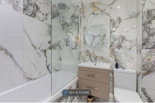 A Osprey Close, West Drayton photo 4