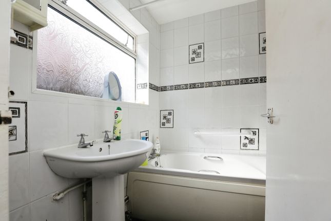 Terraced house for sale in Brays Lane, Coventry, West Midlands