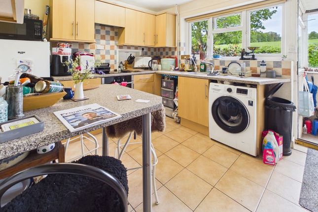 Woodway, Park Lane, Crewkerne photo 2