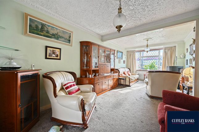 29, Rhyl Road, Middlesex photo 3
