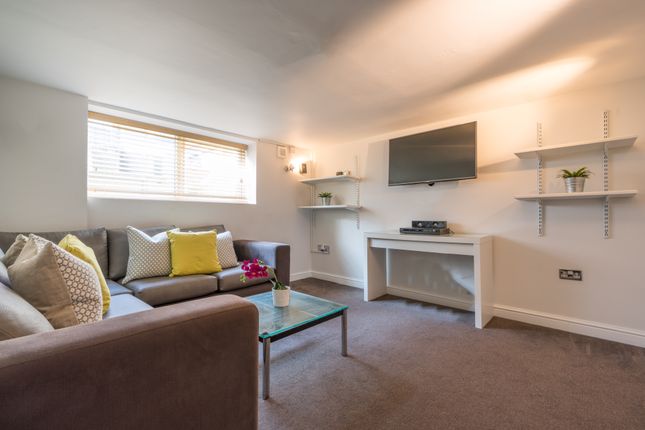 Homes To Let In Norwood Place Hyde Park Leeds Ls6 Rent