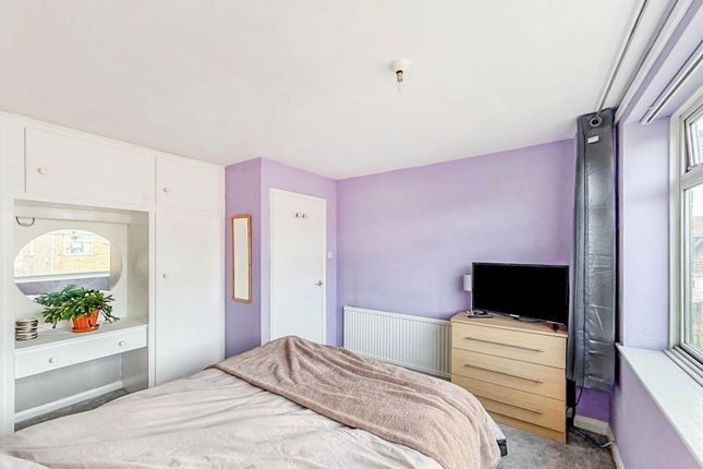 9, Cheviotdale, Hull photo 4