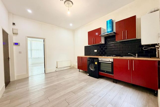 Flat 1, 155, Gregory Boulevard, Nottingham photo 3