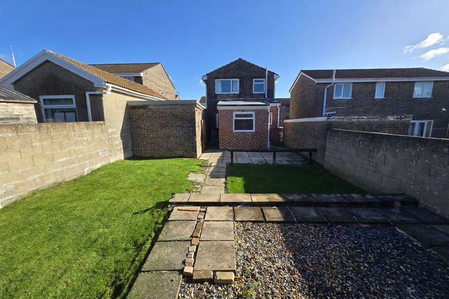 96 Maes Talcen, Bridgend photo 4