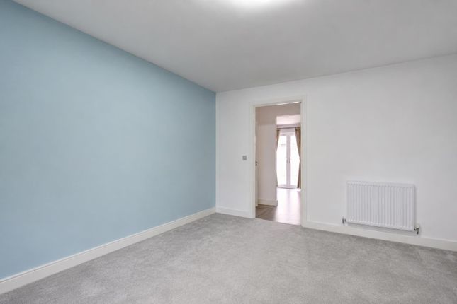 85, Hallam Drive, Nottingham photo 4