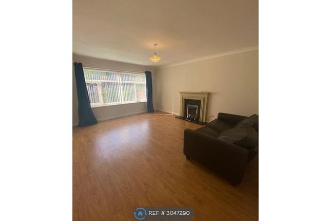 Flat, Riversleigh Court Riversleigh Avenue, Lytham St. Annes photo 3