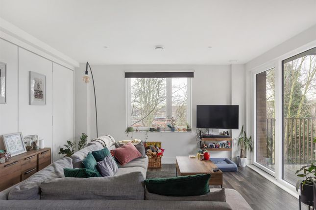 10a, Moulding Lane, London photo 3