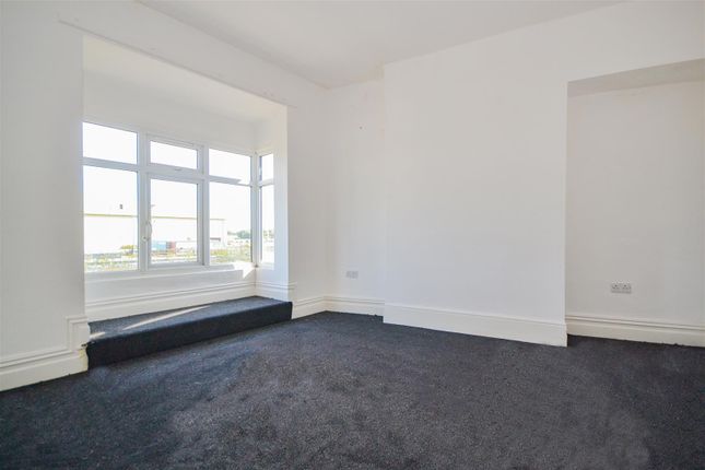 Thumbnail Flat to rent in Queen Street, Carlin How, Saltburn-By-The-Sea