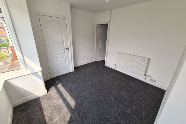 64 Springfield Road, Manchester photo 4