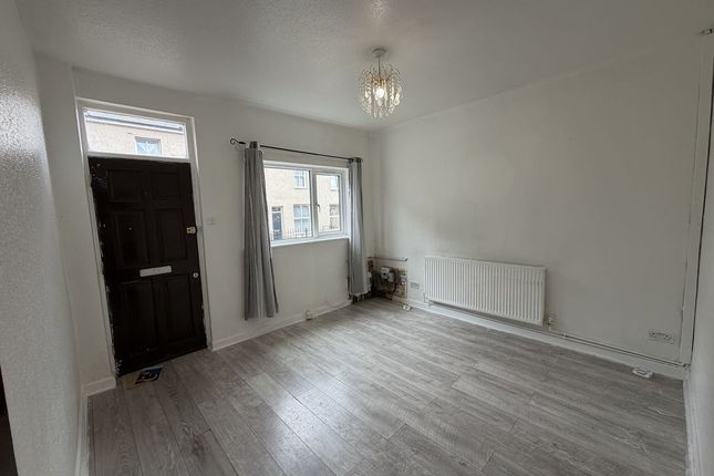 8 The Hollies, Marroway Street, Birmingham photo 2