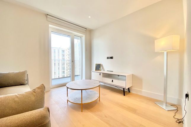 Thumbnail Flat to rent in Parkside Apartments, White City Living