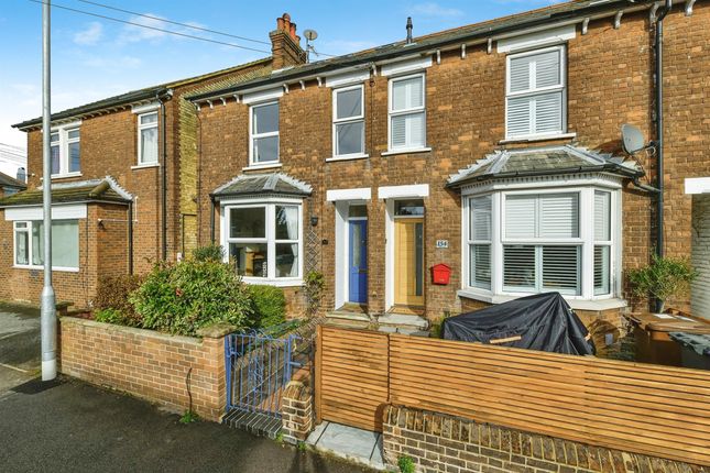 Thumbnail End terrace house for sale in Bearton Road, Hitchin